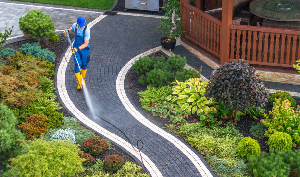 Best Pressure Washing Brick  in Vineyard, CA
